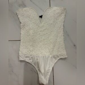 Boutique White textured bodysuit